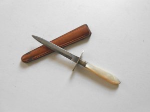 Vintage Pearl Dirk Knife-NON-XLL Joseph Allen & Sons