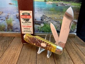 Schatt and Morgan Antique Green Jigged Bone Easy Open Jack, From the 9th Anniversary Series