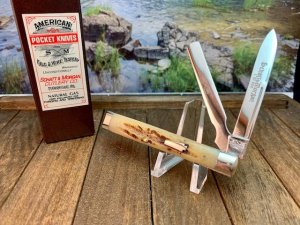 Schatt and Morgan Carved-Peach Bone Small Doctor’s Knife, From the 11th Anniversary Series