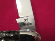 Kissing Crane Brown Pick Bone Muskrat Pattern # 2829 XIII Kissing Crane Brown Pick Bone Muskrat Pattern # 2829 XIII