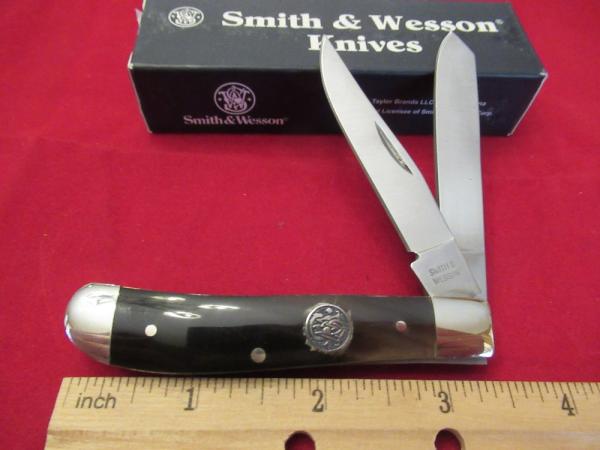 Smith & Wesson Buffalo Horn Mini Trapper Pattern # CH502BH