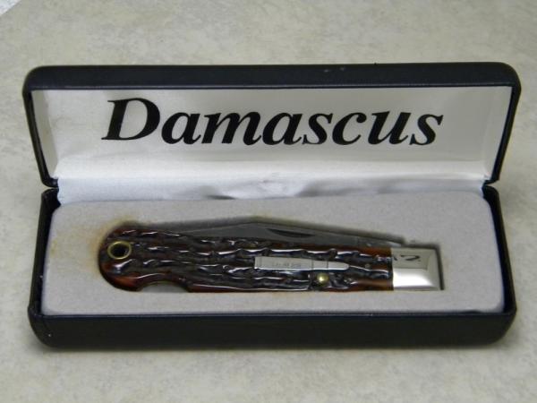 Remington UMC USA 1999 Genuine Bone R1303 Damascus Silver Bullet Lockback Knife in Box