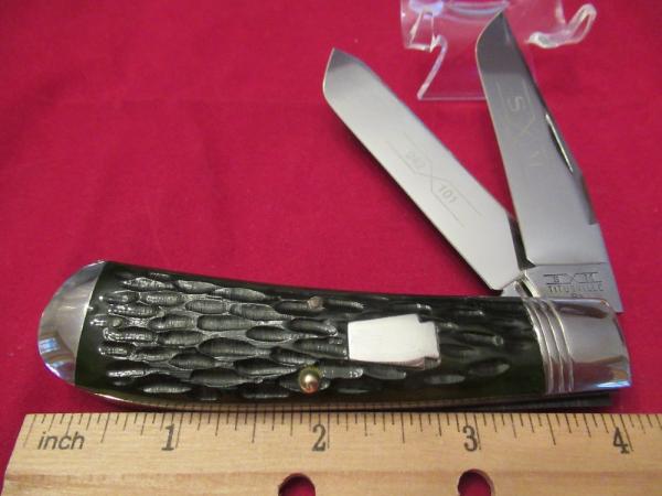 Schatt & Morgan Series VI Dark Green Bone Sway Belly Trapper Pattern # 042101 Schatt & Morgan Series VI Dark Green Bone Sway Belly Trapper Pattern # 042101