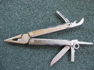 Leatherman Kick 