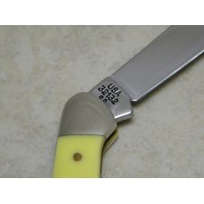 Case MM USA 2000 Yellow 32132 SS Millennium Baby Butterbean Mini Canoe Knife Case MM USA 2000 Yellow 32132 SS Millennium Baby Butterbean Mini Canoe Knife