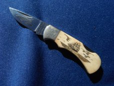 National Blade NJ USA Knife Little Humpback Engraved BLADE & SCRIMSHAW BONE Whaling Ship, JAPAN made National Blade NJ USA Knife Little Humpback Engraved BLADE & SCRIMSHAW BONE Whaling Ship, JAPAN made