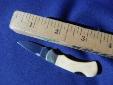National Blade NJ USA Knife Little Humpback Engraved BLADE & SCRIMSHAW BONE Whaling Ship, JAPAN made National Blade NJ USA Knife Little Humpback Engraved BLADE & SCRIMSHAW BONE Whaling Ship, JAPAN made