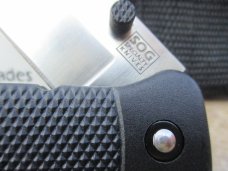 SOG S-16 AIR SOG Lockback Knife SOG S-16 AIR SOG Lockback Knife