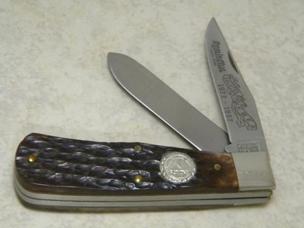 Camillus New York USA Bone Remington Salutes The NKCA 1972-1997 Mini Trapper Knife