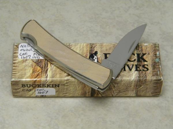 Buck 529S3 USA BuckSkin Natural Shark Skin Folding Lockback Knife in Box c.1989-1991