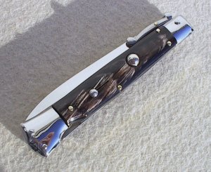 NEW OLD STOCK ITALIAN STILETTO 9" GENUINE EUROPEN  HORN SWING GUARD KNIFE