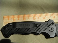 Gerber USA Auto 06 Tanto Automatic Knife Aluminum (3.7" S30V Black Serr). W/pouch. Made in USA! Gerber USA Auto 06 Tanto Automatic Knife Aluminum (3.7" S30V Black Serr). W/pouch. Made in USA!
