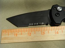 Gerber USA Auto 06 Tanto Automatic Knife Aluminum (3.7" S30V Black Serr). W/pouch. Made in USA! Gerber USA Auto 06 Tanto Automatic Knife Aluminum (3.7" S30V Black Serr). W/pouch. Made in USA!