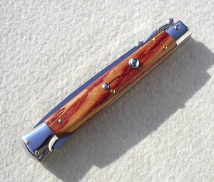 NEW OLD STOCK ITALIAN STILETTO 11" ROSEWOOD SWING GUARD LOCK BACK 