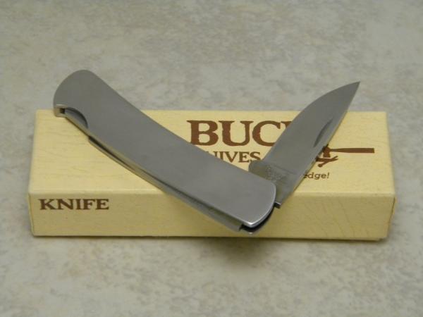 Buck USA Model # 525 Metal Gent Lockback Knife in Box Pre-1986 Buck USA Model # 525 Metal Gent Lockback Knife in Box Pre-1986