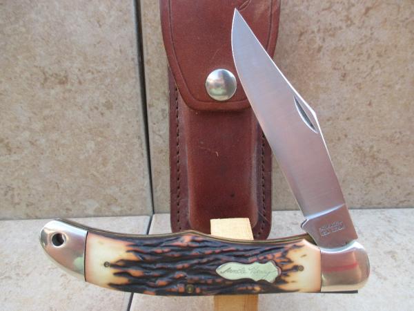 Schrade USA  127 UH (Uncle Henry) Folding Hunter  