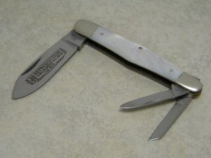 Kissing Crane Robt Klaas Solingen Germany Pearl "Reproduction Circa 1893" No. 2 Whittler Knife