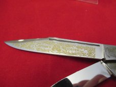 Fight'N Rooster 4 Blade Pearl Stockman Fight'N Rooster 4 Blade Pearl Stockman