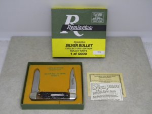 Remington UMC USA 1993 Genuine Bone R4356 Silver Bullet Bush Pilot Knife in Box
