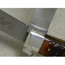 Remington UMC USA 1982 Delrin R1123 Bullet Trapper Knife (1st Year Knife) in Box Remington UMC USA 1982 Delrin R1123 Bullet Trapper Knife (1st Year Knife) in Box