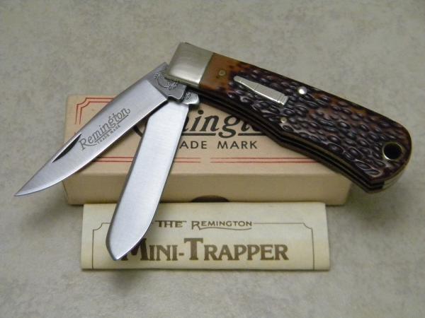 Remington Bullet 1983 R1173 Delrin Baby Bullet Knife in Box Remington Bullet 1983 R1173 Delrin Baby Bullet Knife in Box