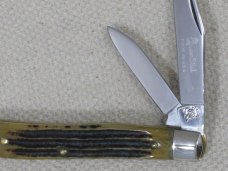 Queen Steel Winterbottom 2 Blade Peanut Pocket Knife Queen Steel Winterbottom 2 Blade Peanut Pocket Knife