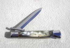 NEW OLD STOCK ITALIAN STILETTO 9" GENUINE BRAZILIAN HORN SWING GUARD KNIFE 
