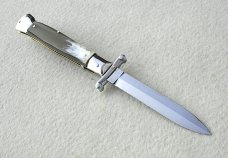 NEW OLD STOCK ITALIAN STILETTO 9" GENUINE BRAZILIAN HORN SWING GUARD KNIFE