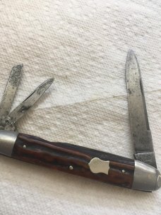 SUPER RED STAG JUMBO SLEEVEBOARD WHITTLER **BETTER LOOK AT THIS ONE***