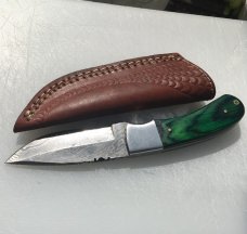 Fixed Blade Damascus Hunter - File work on spine - Beautiful hardwood handle & Leather Sheath Fixed Blade Damascus Hunter - File work on spine - Beautiful hardwood handle & Leather Sheath