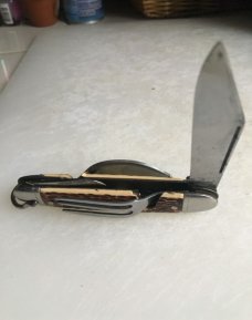 Vintage Colonial Hobo knife - Staglon scales- long pull - Bail loop - Excellent condition Vintage Colonial Hobo knife - Staglon scales- long pull - Bail loop - Excellent condition