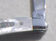 CASE XX USA PEANUT 8220 GENUINE MOTHER OF PEARL KNIFE WITH ORIGINAL BOX AND SLEEVE
