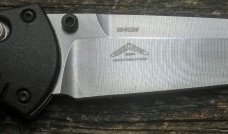 Benchmade #580 Barrage® with AXIS® Assist