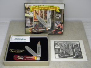 Remington USA Delrin 20th Anniversary 1982-2002 Bullet Poster Jumbo Trapper Knife in Box