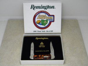 Remington USA Cartridge Series Tortoise Shell R4353B Muskrat Knife 2005 ATA Grand American in Box