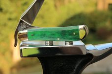 CASE XX SFO 2000 BRIGHT GREEN RUSSLOCK