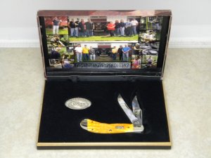 Case XX USA 2004 Orange Bone T.B.62110 Tony Bose Saddlehorn Knife in Box