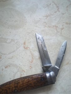 OLD WOSTENHOLM I*X.L. CONGRESS WITH TOBACCO BLADE FULL BLADES