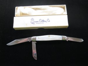 Queen Steel Made in USA Q76 Pearl #57 Medium Stockman Knife c.1976. Listing as used due to scratches