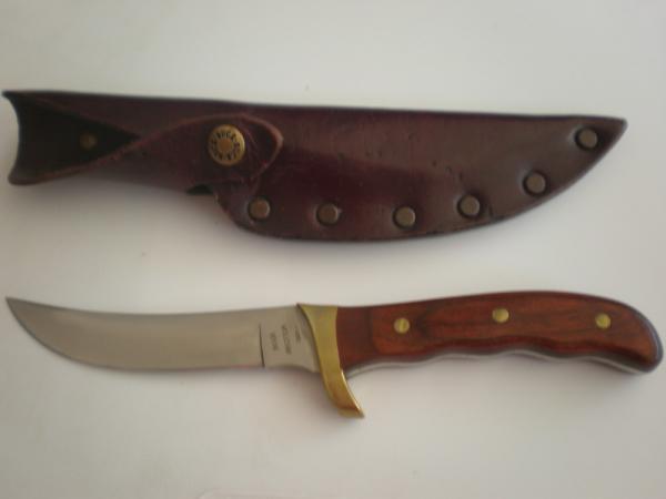 Buck Akonua knife 1992 used but in great shap