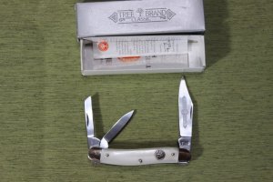 Vintage pre-2002 Boker Tree Brand 8313SM Imitation Pearl Whittler knife NIB (#16)