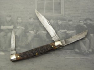 Queen Cutlery #16 Stockman, three blades, Rogers bone handles with no chips or cracks, 3 1/4" overal