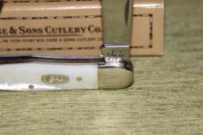Vintage 2002 Case XX 8383WH SS Whittler Balloon Mother of Pearl Handled knife NIB (#37) Vintage 2002 Case XX 8383WH SS Whittler Balloon Mother of Pearl Handled knife NIB (#37)