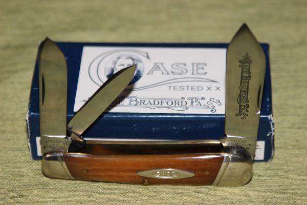 Vintage 1995 Case XX Classic 63046 3 Blade Bone Whitler knife serial #0846 (#61) Vintage 1995 Case XX Classic 63046 3 Blade Bone Whitler knife serial #0846 (#61)