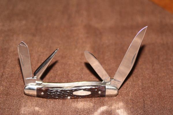 Vintage 1978 Case XX 64047P 4 blade Stockman Red bone punch Knife (#114) Vintage 1978 Case XX 64047P 4 blade Stockman Red bone punch Knife (#114)