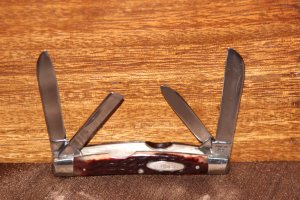 Vintage 1974 Case XX 64052 Congress Red Bone Knife (#120)