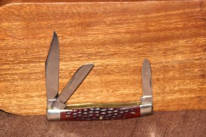 Vintage 1940-1969 Case XX 6332 Small Stockman Red bone knife (#129)