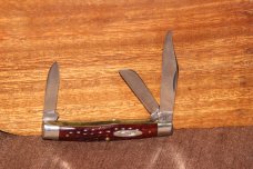 Vintage 1940-1969 Case XX 6332 Small Stockman Red bone knife (#129) Vintage 1940-1969 Case XX 6332 Small Stockman Red bone knife (#129)