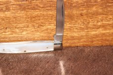 Vintage 1972 Case XX 8233 Pen Mother of Pearl handles knife (#144) Vintage 1972 Case XX 8233 Pen Mother of Pearl handles knife (#144)