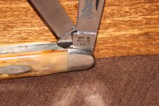 Winchester Trademark USA 1988 Bone W 15 1927 Banana Lockback Knife - NIB Winchester Trademark USA 1988 Bone W 15 1927 Banana Lockback Knife - NIB